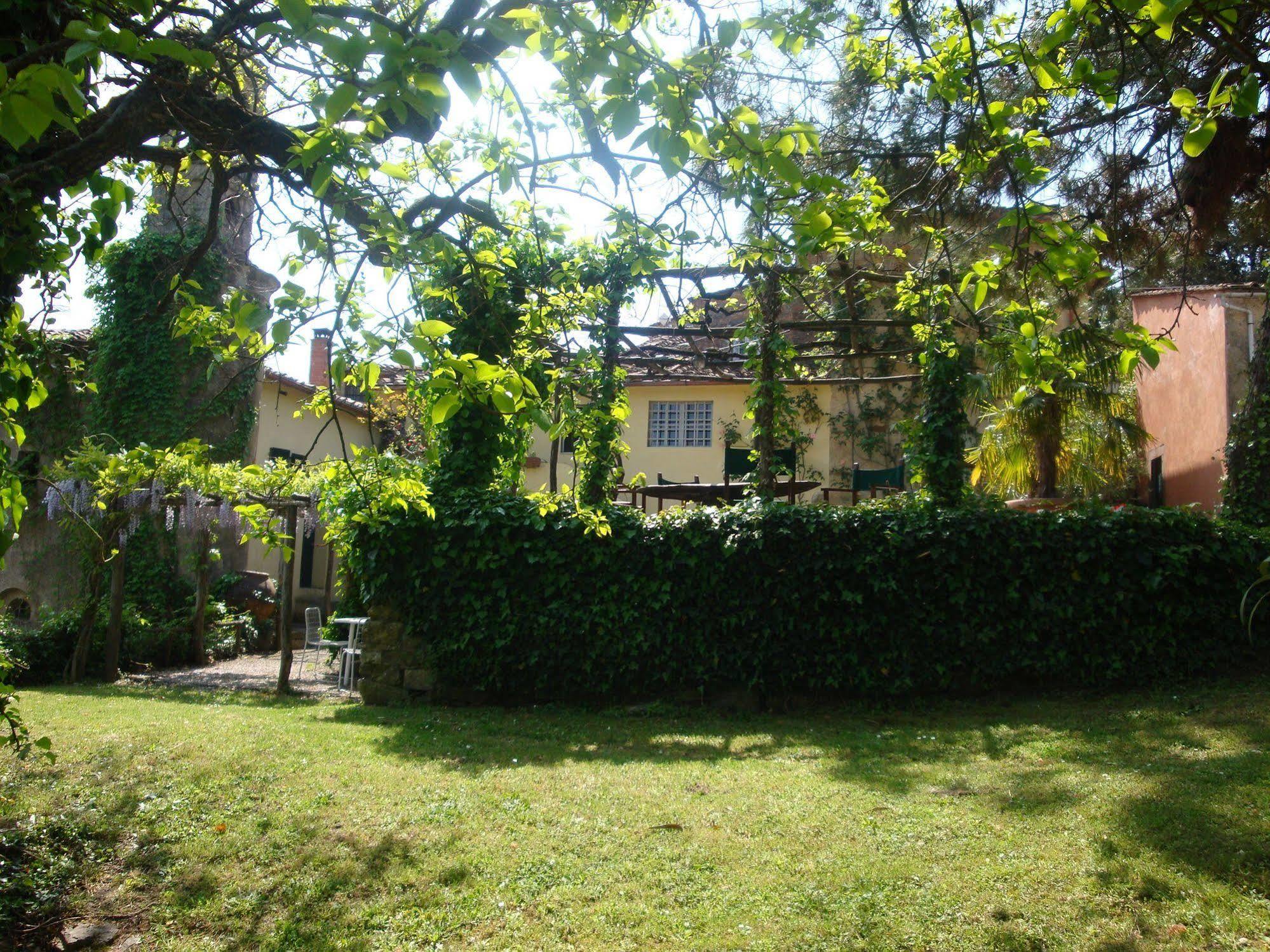 Fattoria Di Bacchereto - Guest House Extérieur photo