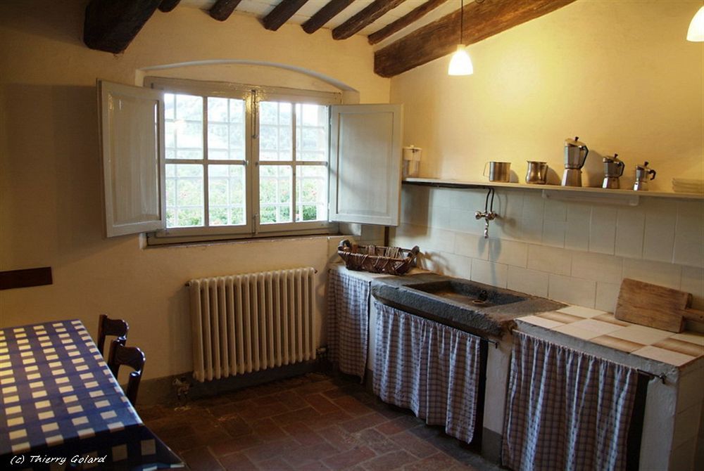Fattoria Di Bacchereto - Guest House Extérieur photo